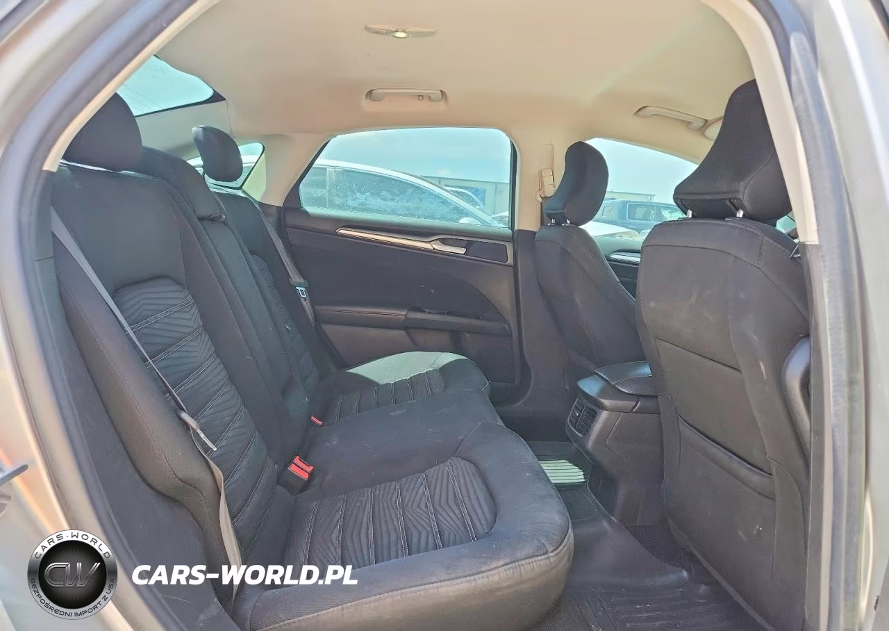 2016 Ford Fusion Se VIN:3FA6P0H78GR315832 - 10