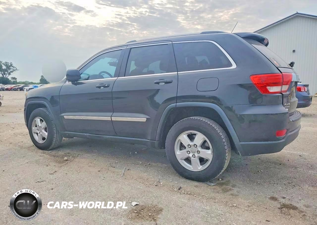 2013 Jeep Grand Cherokee Laredo VIN:1C4RJFAG5DC506673 - 2