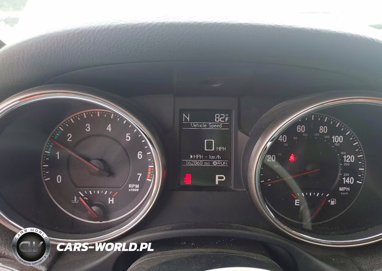 2013 Jeep Grand Cherokee Laredo VIN:1C4RJFAG5DC506673 - 9
