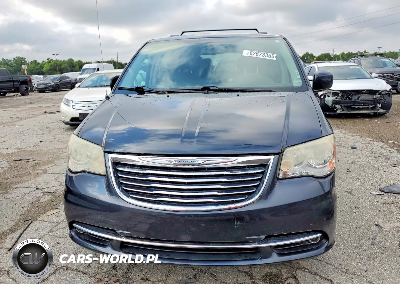 2013 Chrysler Town & Country Touring VIN:2C4RC1BG2DR797247 - 5