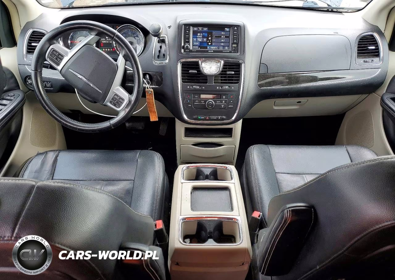 2013 Chrysler Town & Country Touring VIN:2C4RC1BG2DR797247 - 8