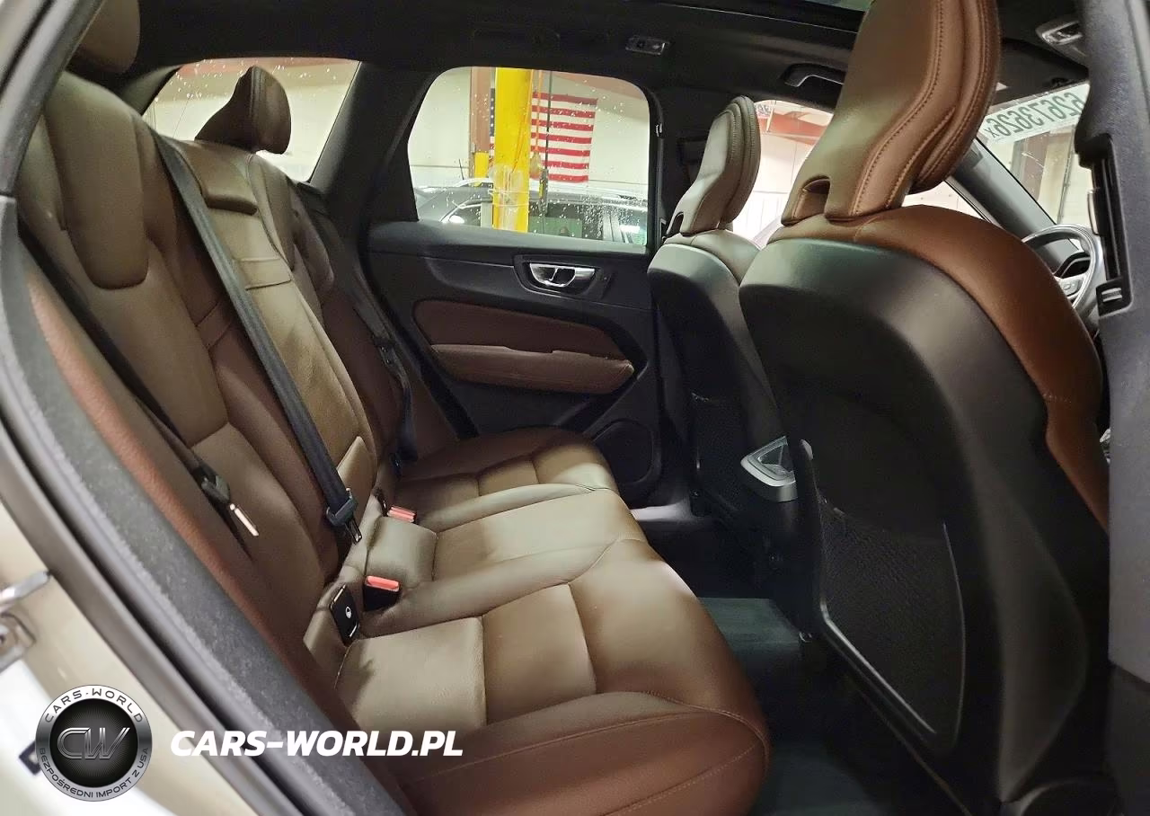 2021 Volvo Xc60 T5 Momentum VIN:YV4102RK3M1689730 - 11