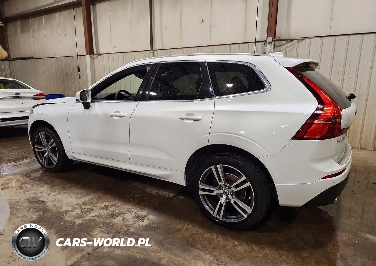 2021 Volvo Xc60 T5 Momentum VIN:YV4102RK3M1689730 - 2