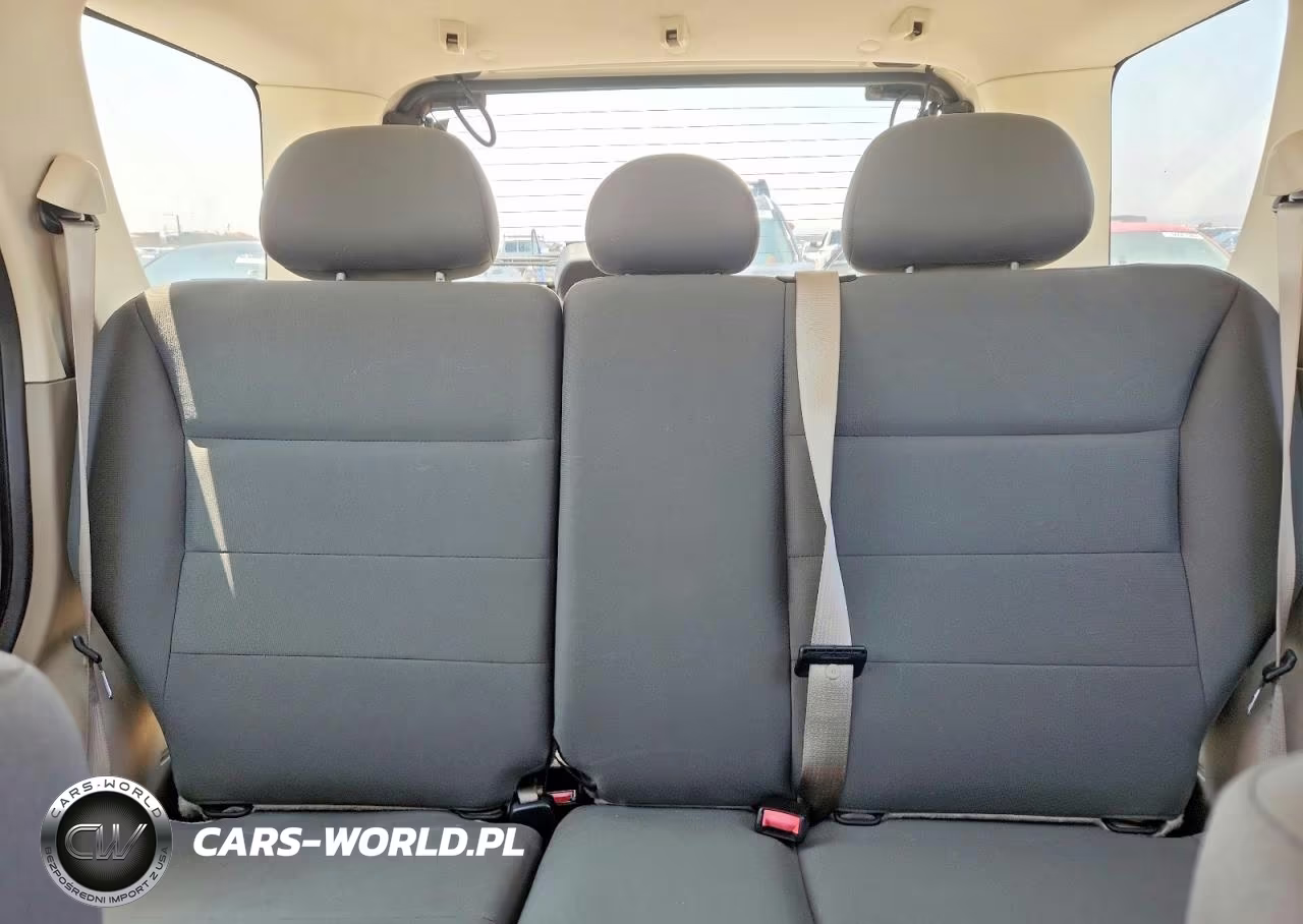 2009 Ford Escape Xls VIN:1FMCU02719KC59072 - 10