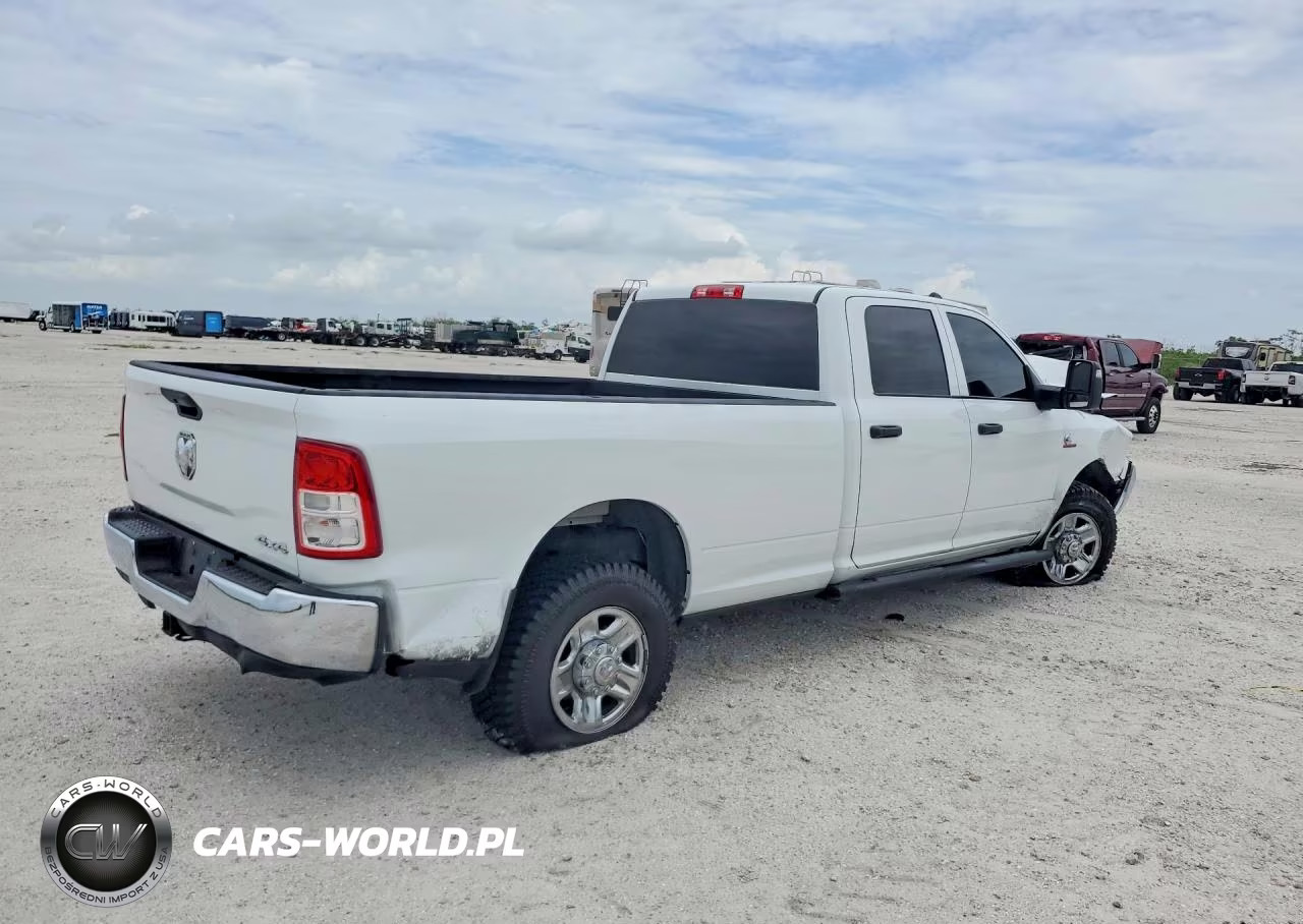 2023 Ram 2500 Tradesman VIN:3C6UR5HLXPG536793 - 3