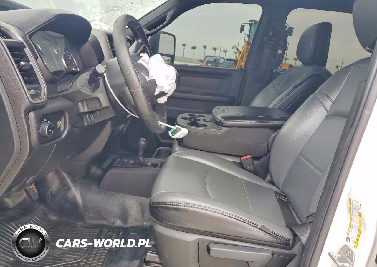 2023 Ram 2500 Tradesman VIN:3C6UR5HLXPG536793 - 7