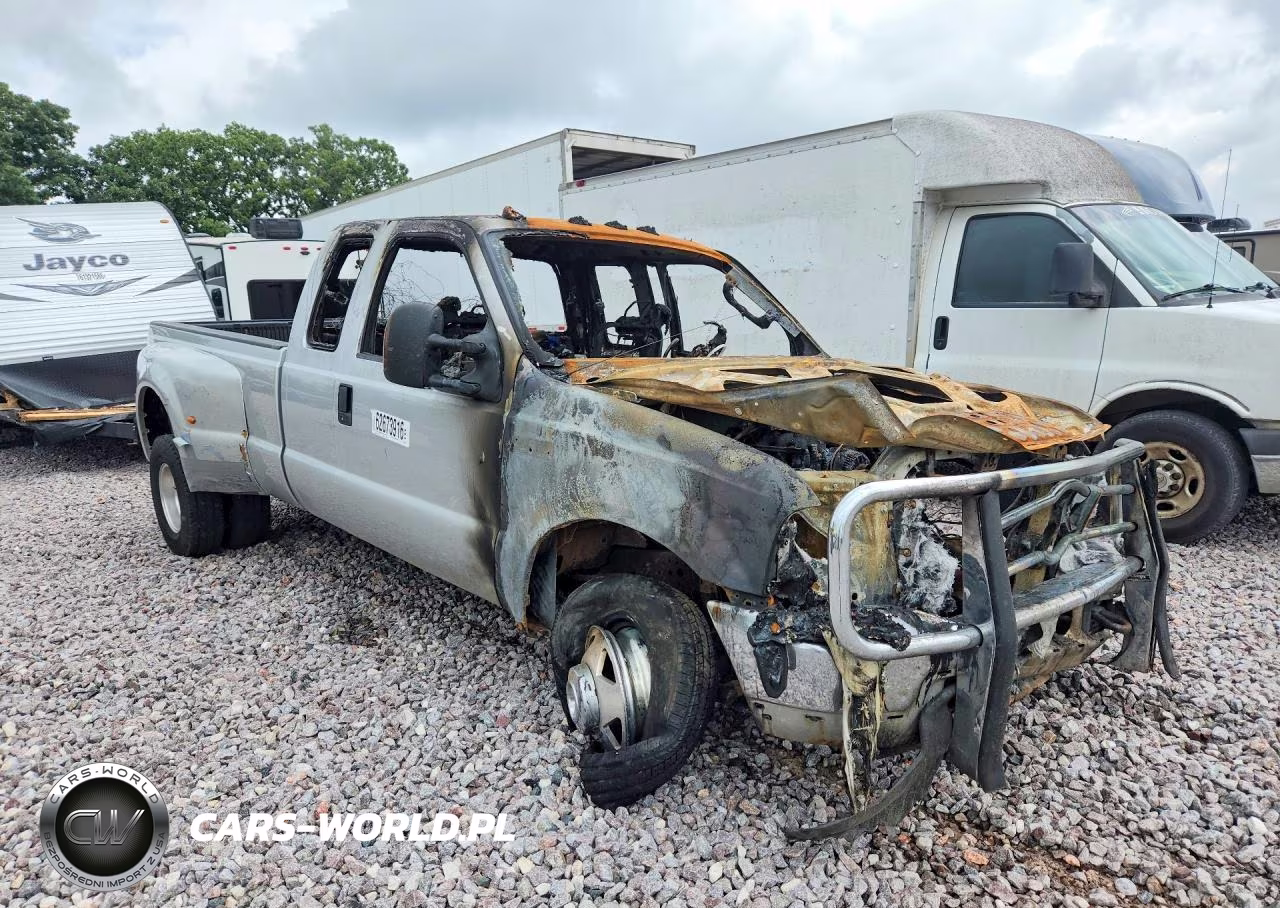 2004 Ford F350 Super Duty VIN:1FTWX33S94ED44536 - 4