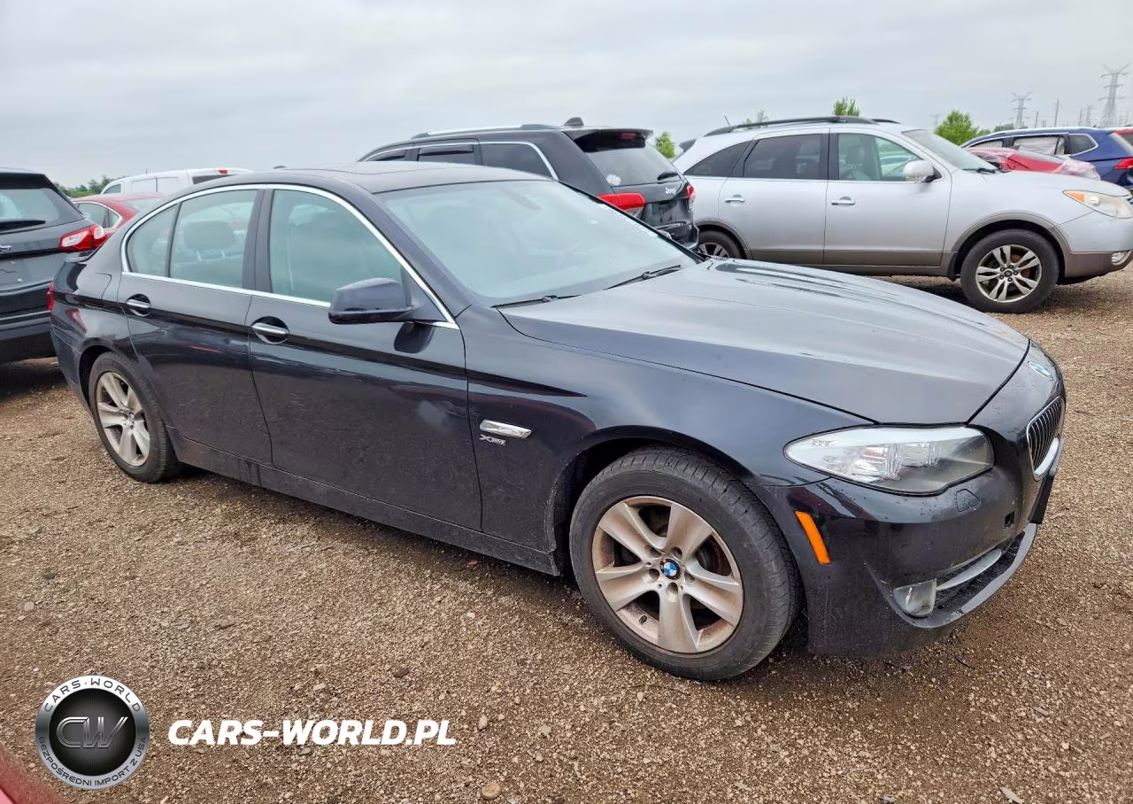 2012 BMW 528 Xi VIN:WBAXH5C53CDW04549 - 4