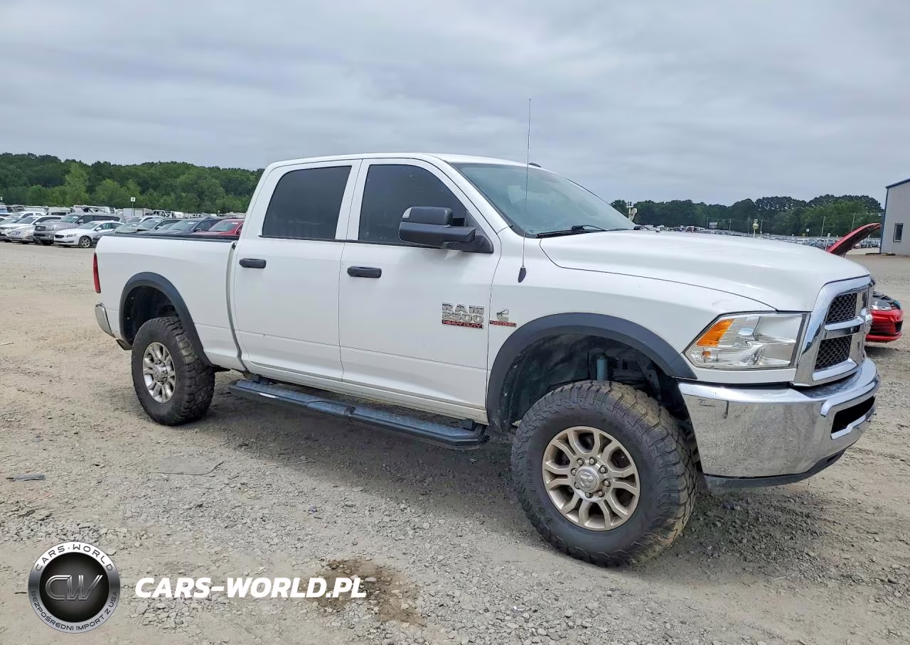 2017 Ram 2500 St VIN:3C6UR5CLXHG749087 - 4