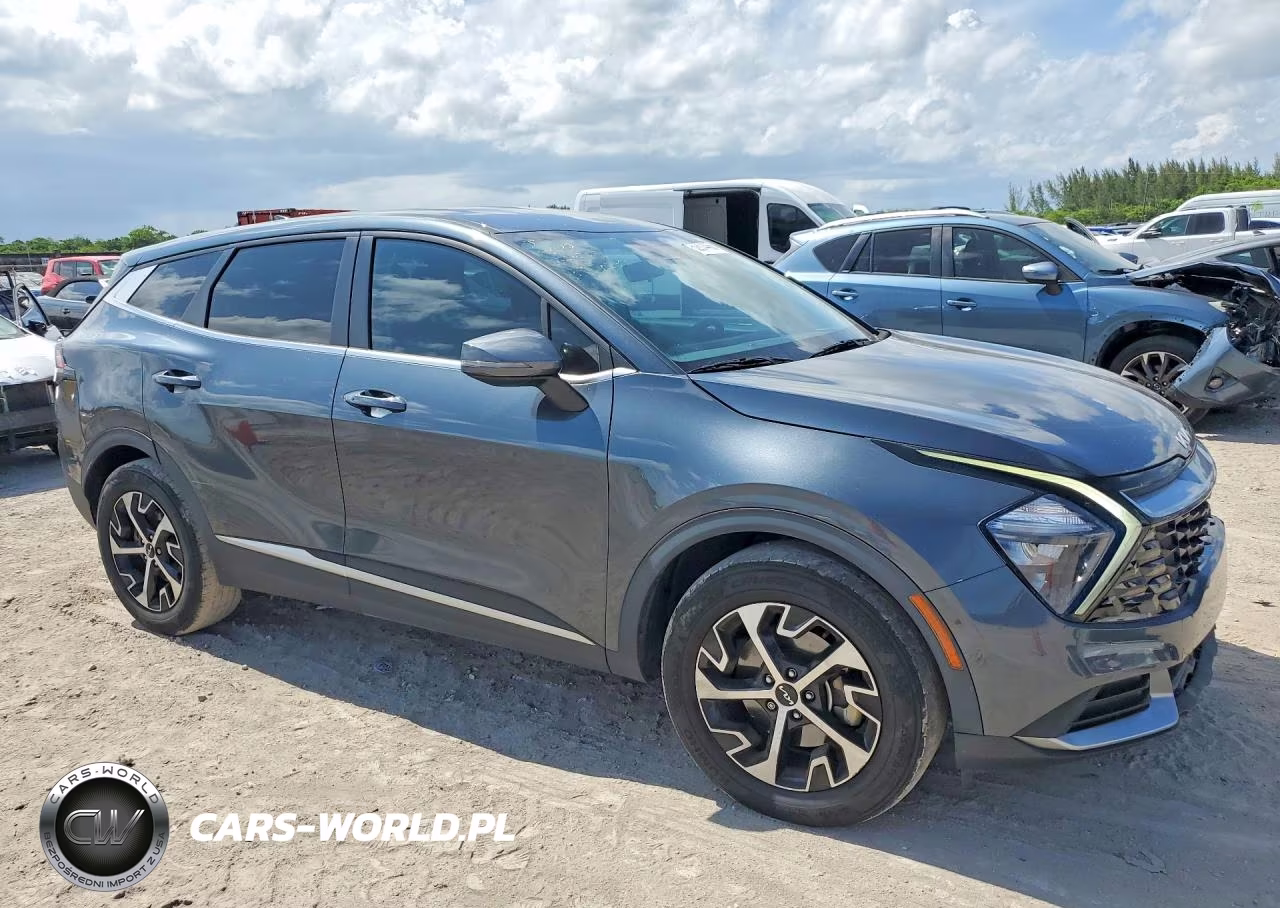 2023 Kia Sportage Ex VIN:5XYK33AF8PG129614 - 4