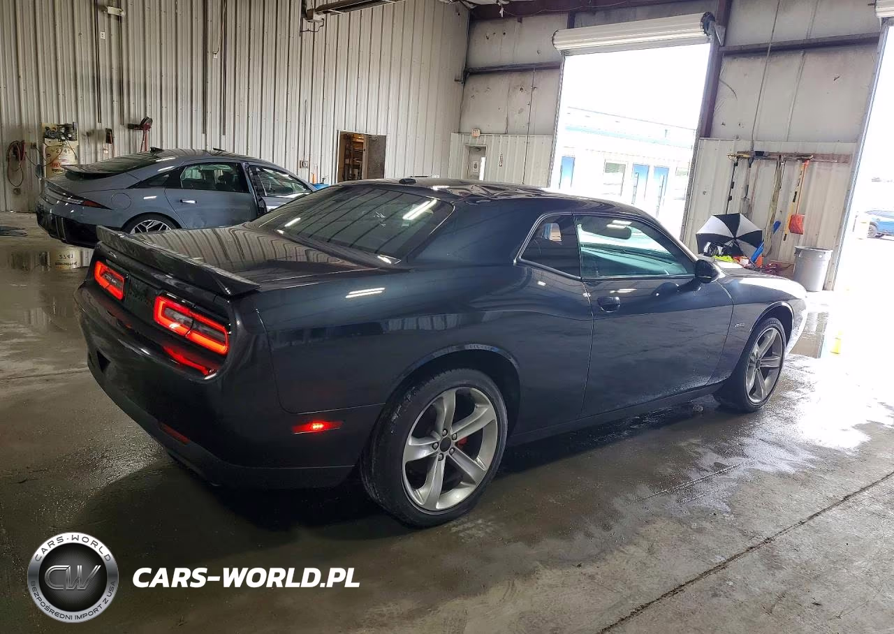 2018 Dodge Challenger R-T VIN:2C3CDZBT6JH130928 - 3