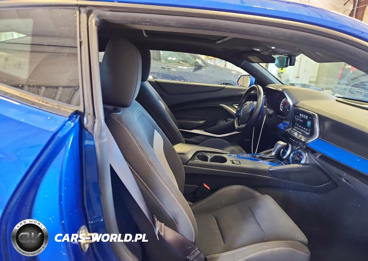 2017 Chevrolet Camaro Lt VIN:1G1FB1RX7H0107660 - 10