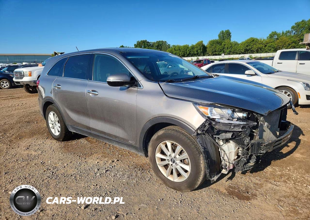 2019 Kia Sorento Lx V6 VIN:5XYPGDA57KG492177 - 4