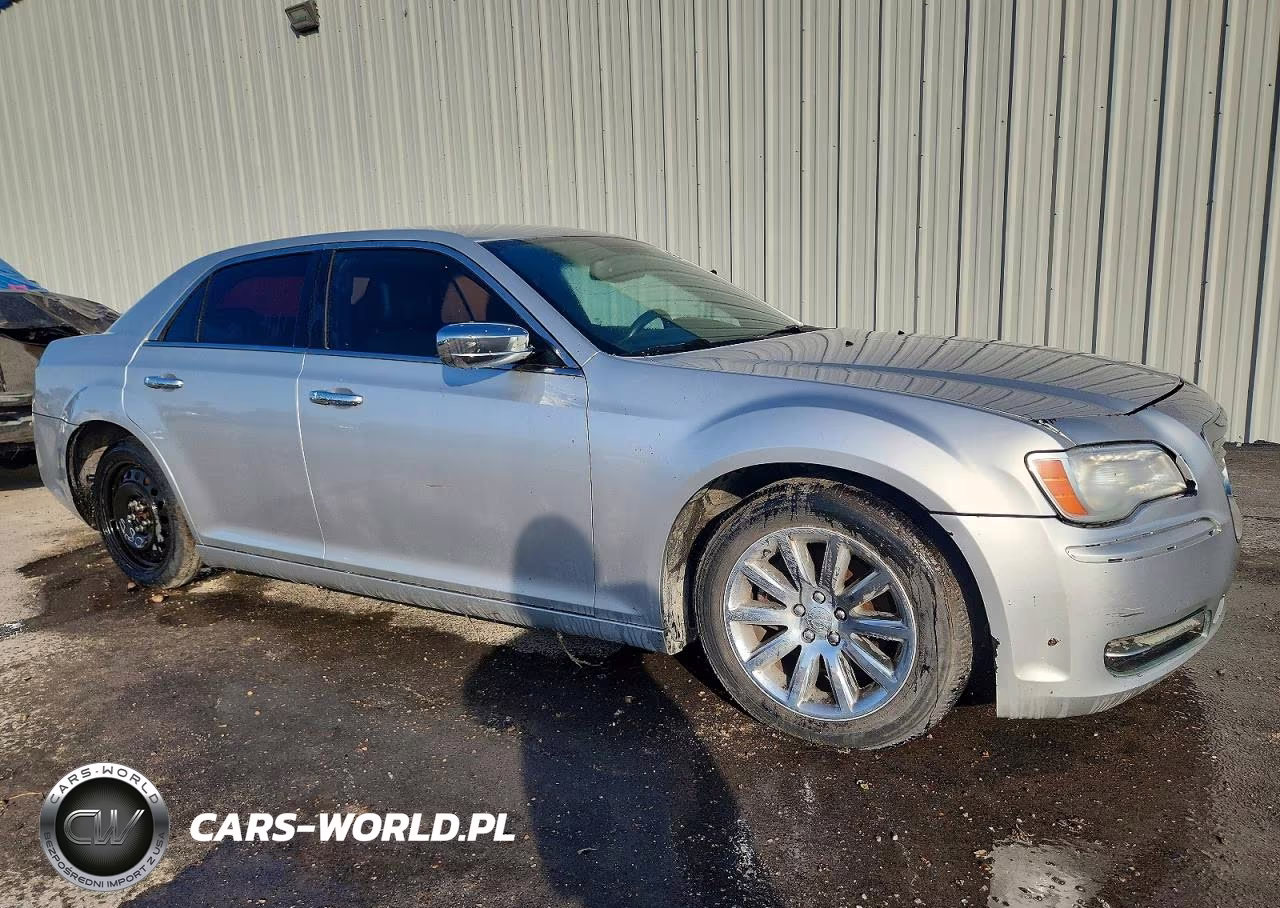 2012 Chrysler 300 Limited VIN:2C3CCACGXCH210354 - 8