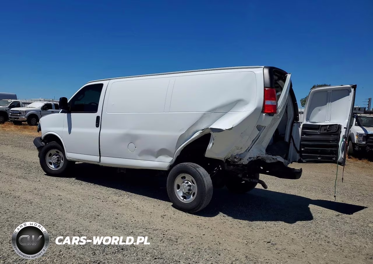 2023 Chevrolet Express G2500 VIN:1GCWGAFP9P1220628 - 2