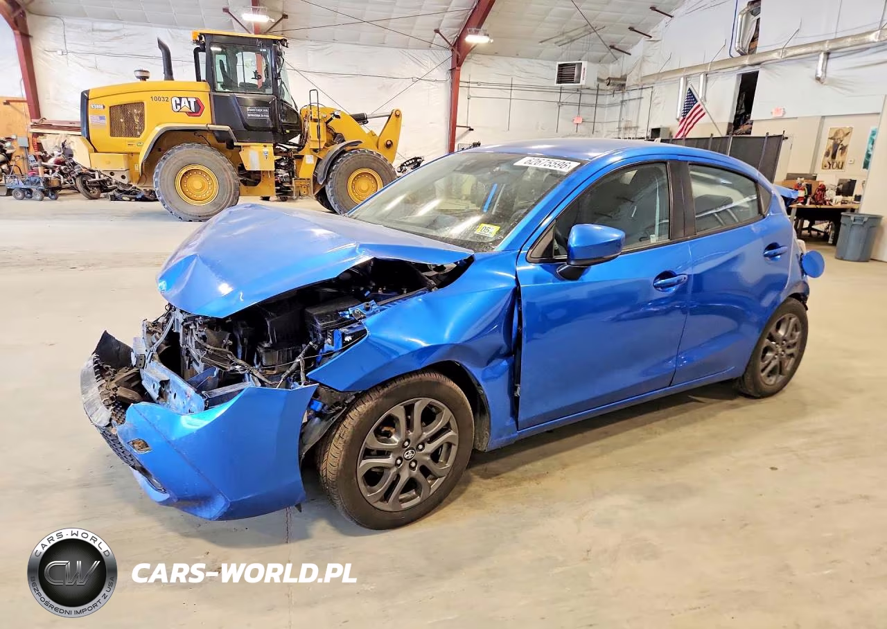 2019 Toyota Yaris – zdjęcie 1 z 13