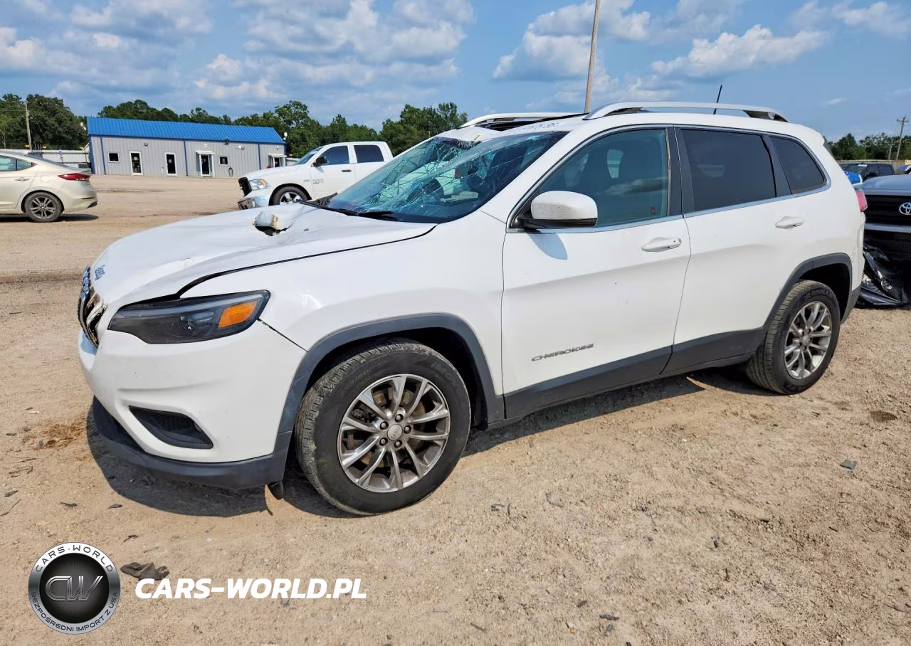 2019 Jeep Cherokee Latitude Plus – zdjęcie 1 z 13