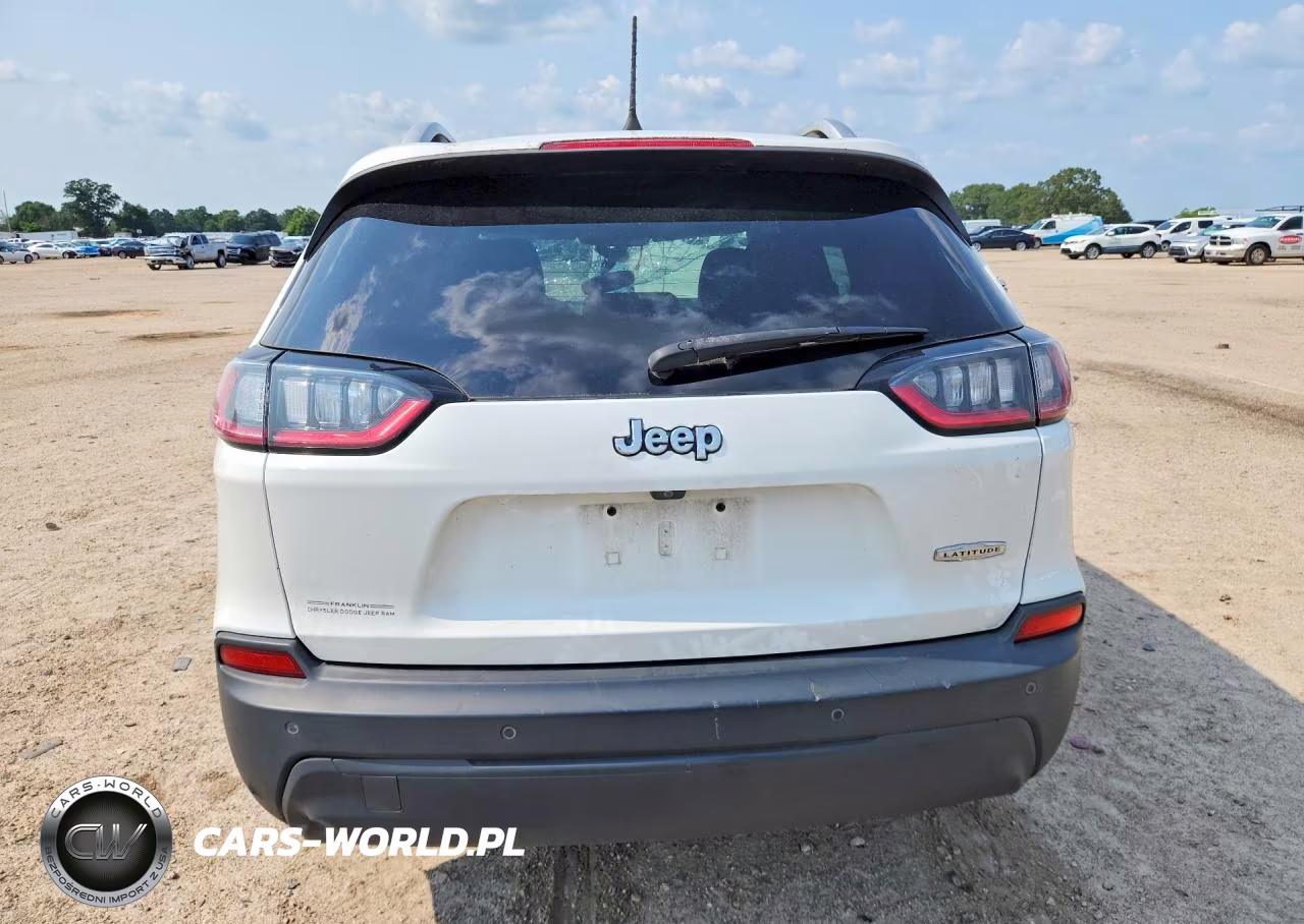 2019 Jeep Cherokee Latitude Plus VIN:1C4PJLLBXKD348457 - 6