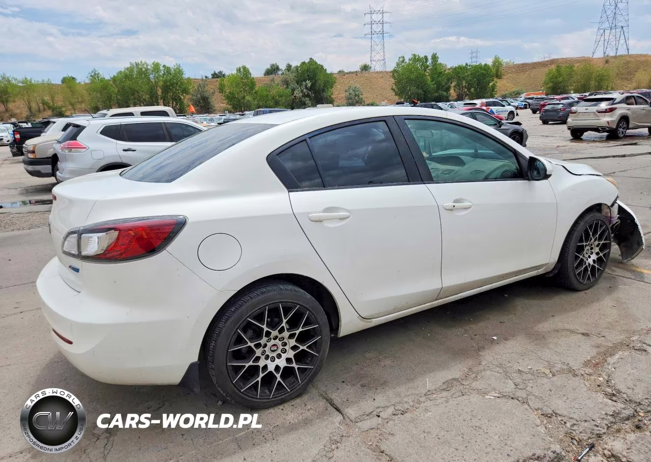 2013 Mazda 3 I VIN:JM1BL1VP4D1748780 - 3