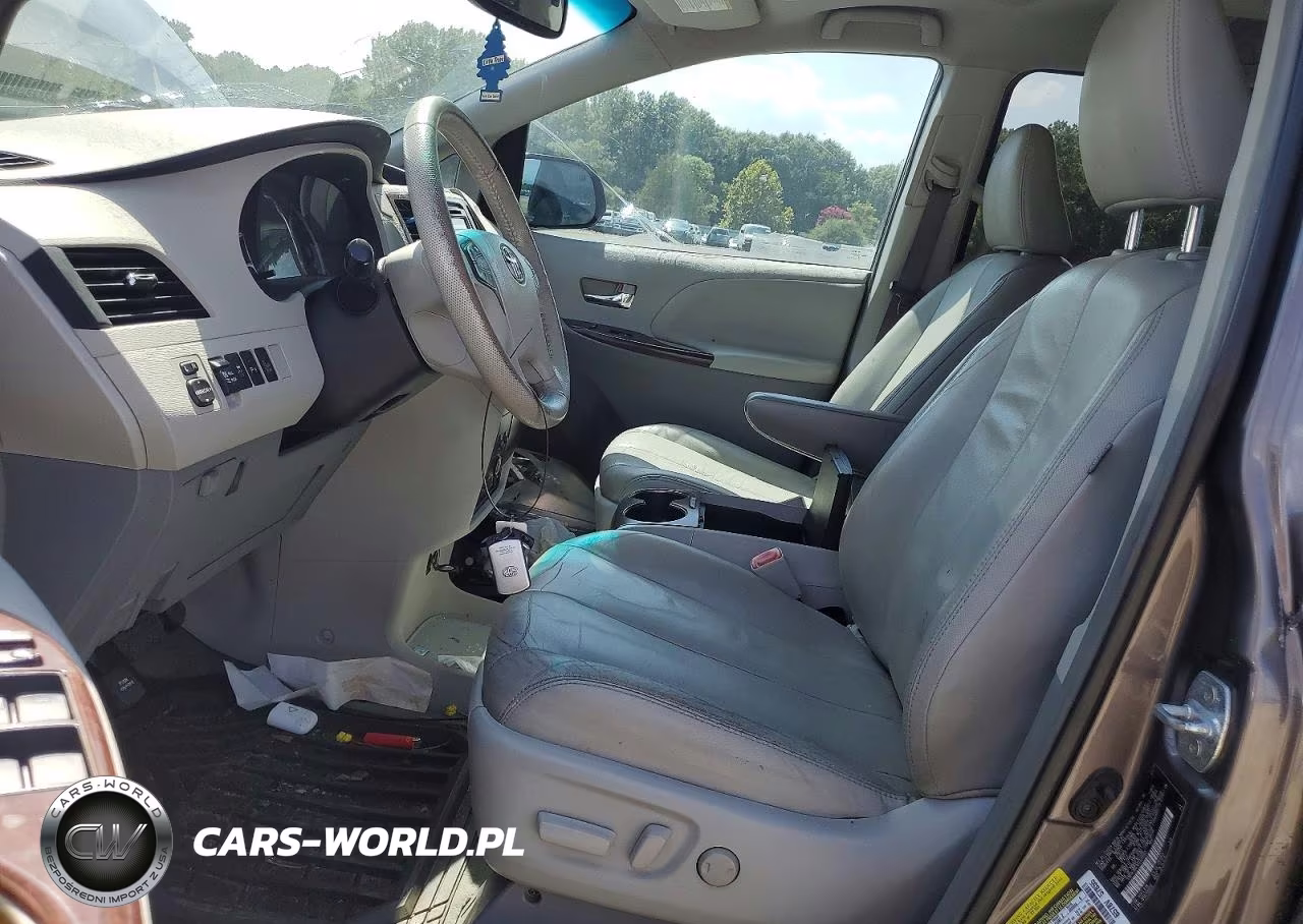 2013 Toyota Sienna Xle 8-Passenger VIN:5TDYK3DC1DS335662 - 7