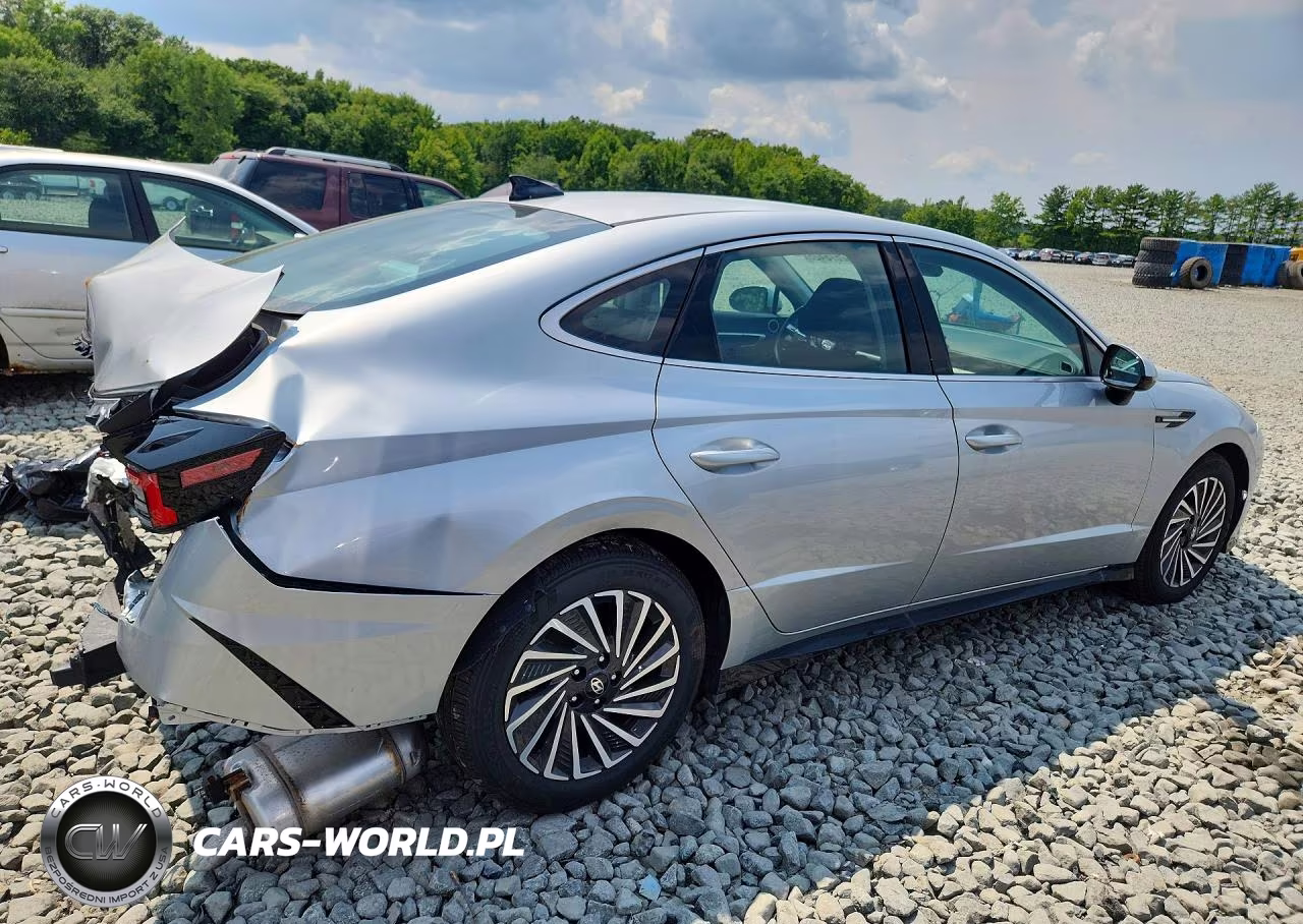 2025 Hyundai Sonata Hybrid Sel VIN:KMHL34JJ7SA133379 - 3