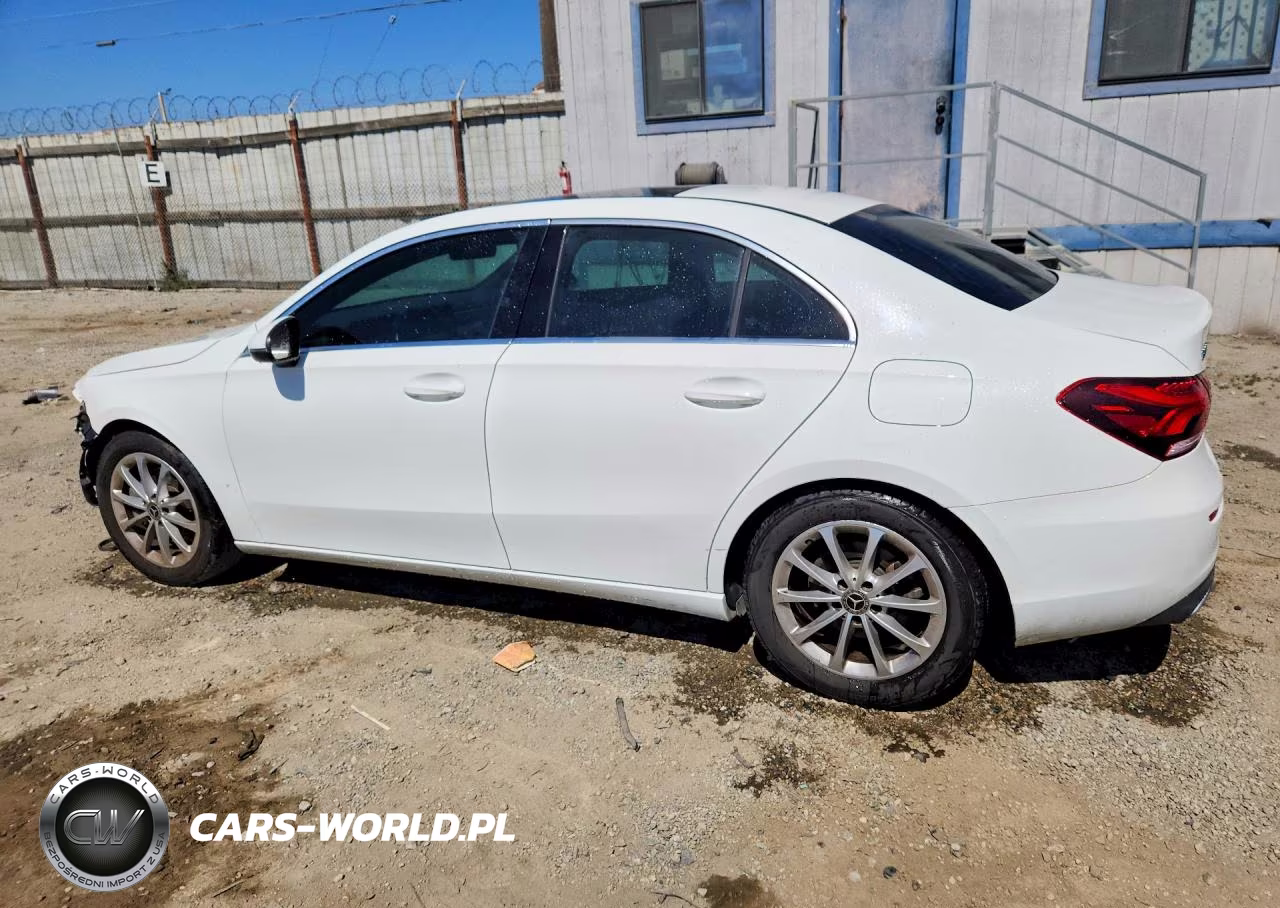 2019 Mercedes-Benz A 220 VIN:WDD3G4EBXKW017789 - 2