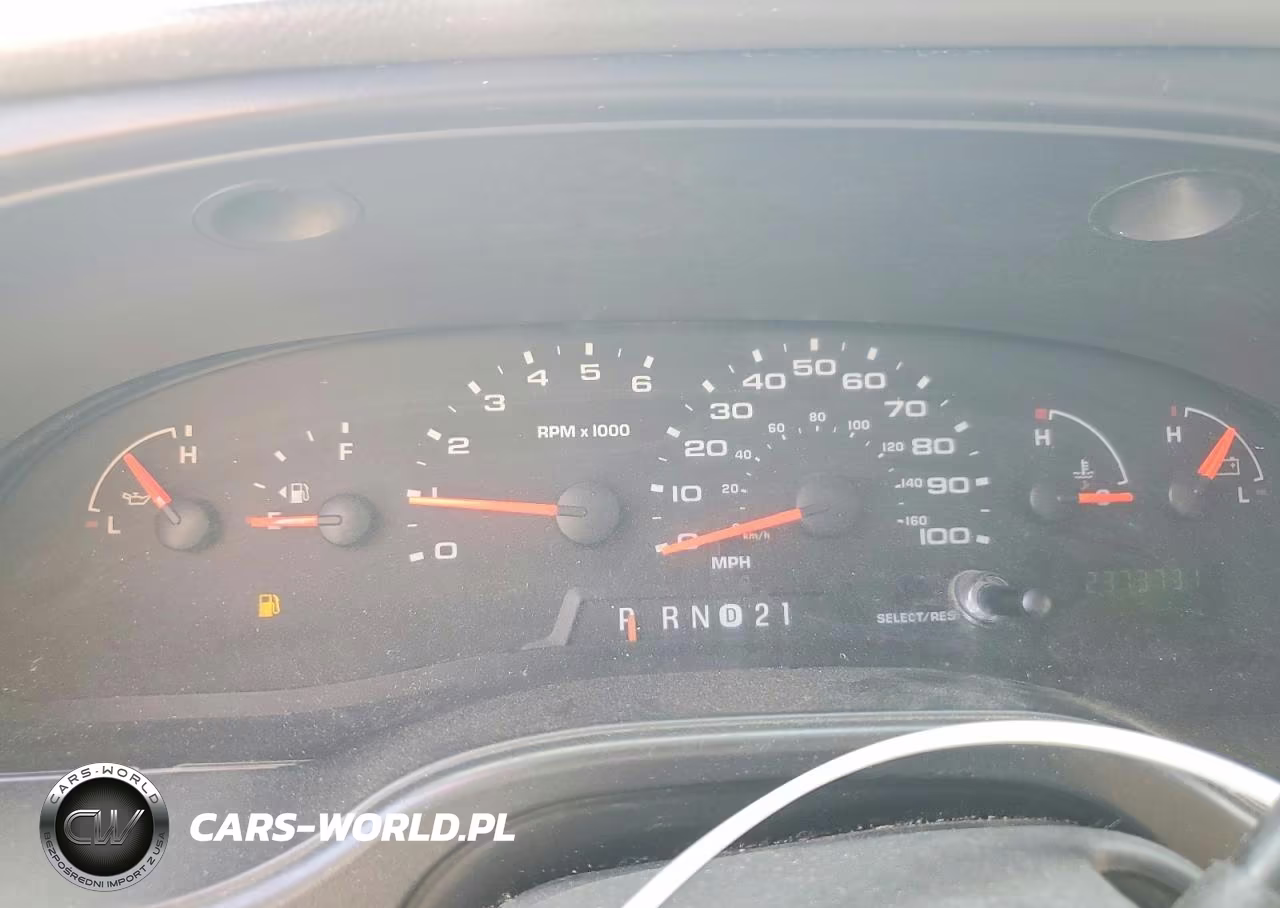 2008 Ford Econoline E150 Van VIN:1FTNE14W28DA33436 - 9