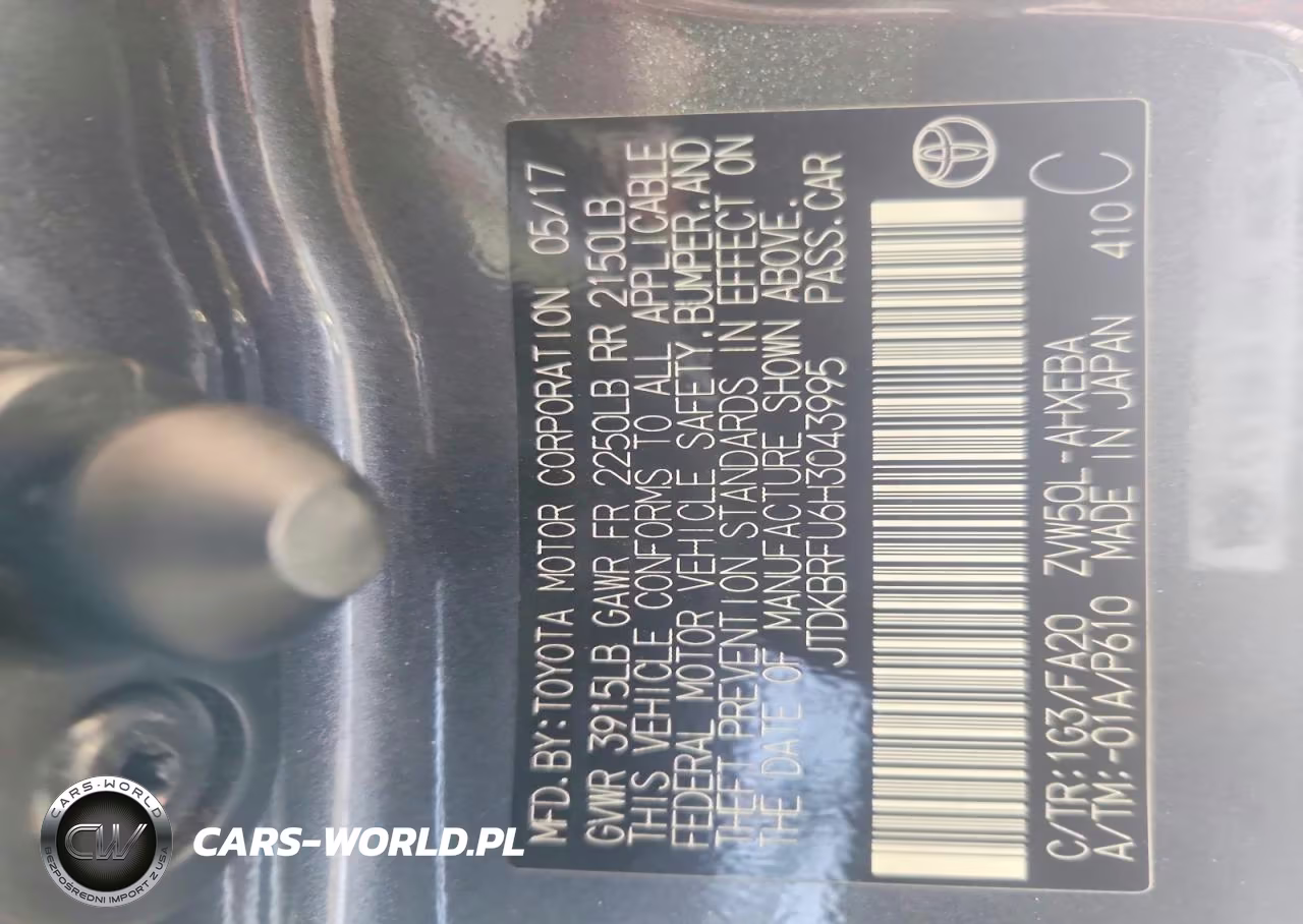 2017 Toyota Prius Two VIN:JTDKBRFU6H3043995 - 12