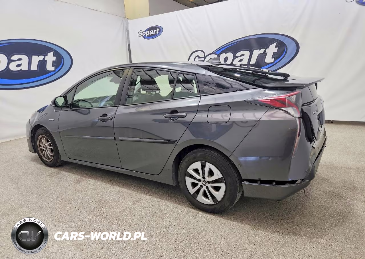 2017 Toyota Prius Two VIN:JTDKBRFU6H3043995 - 2