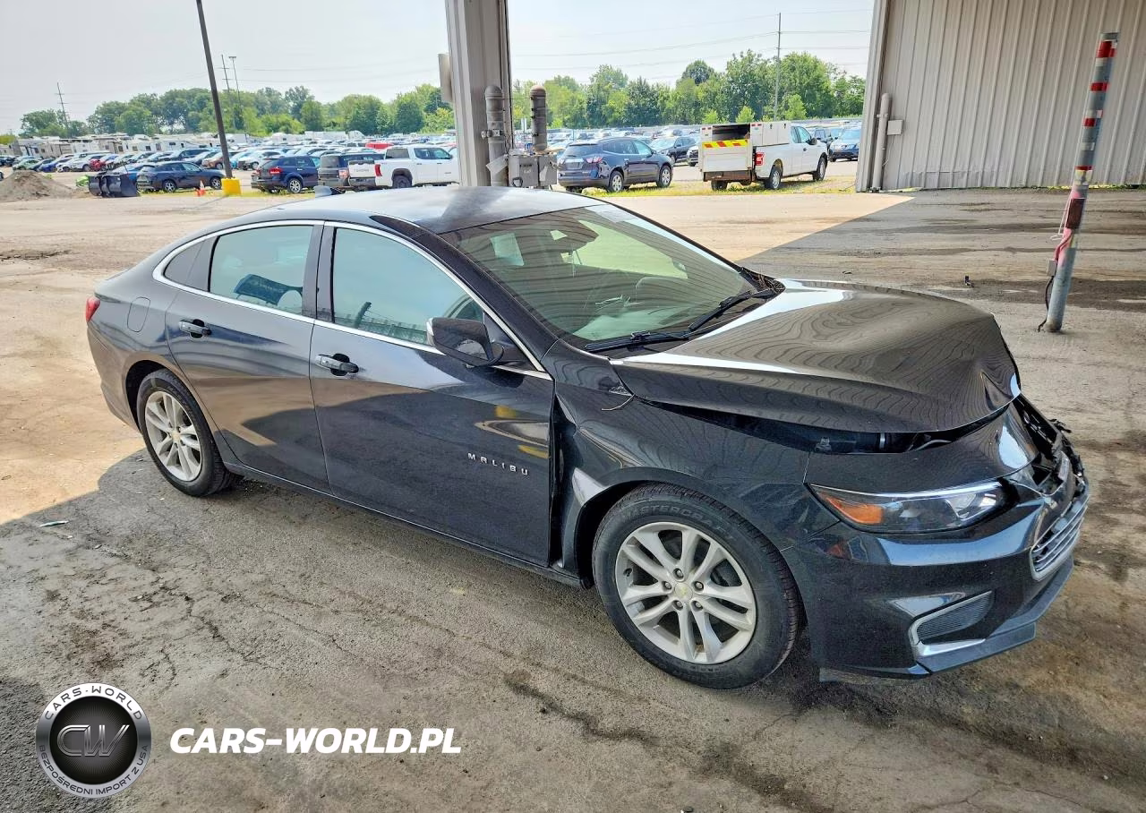 2017 Chevrolet Malibu Lt VIN:1G1ZE5ST9HF196521 - 4