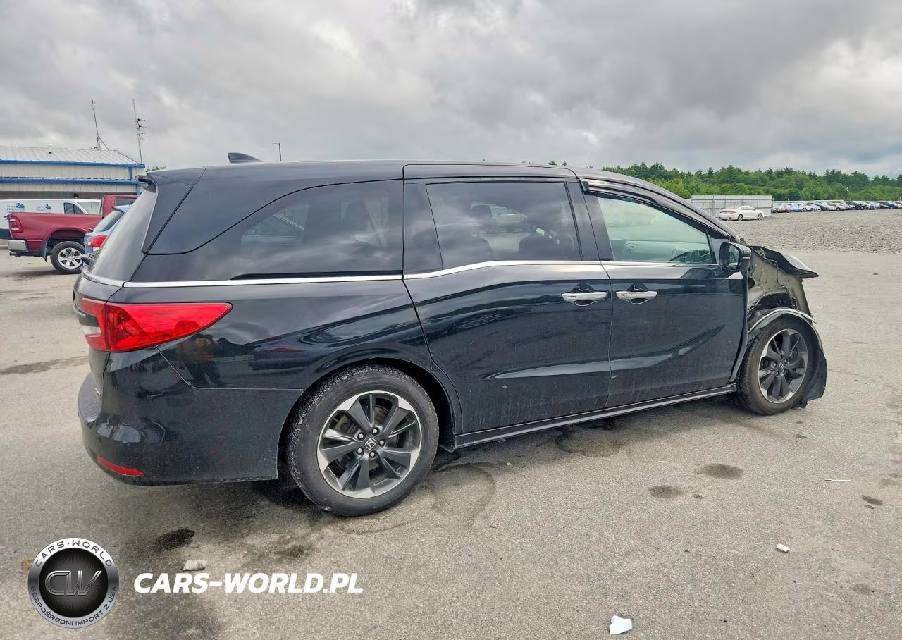 2023 Honda Odyssey Elite VIN:5FNRL6H96PB069646 - 3