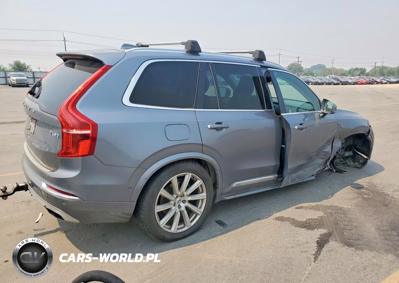 2016 Volvo Xc90 T6 VIN:YV4A22PL0G1079438 - 3