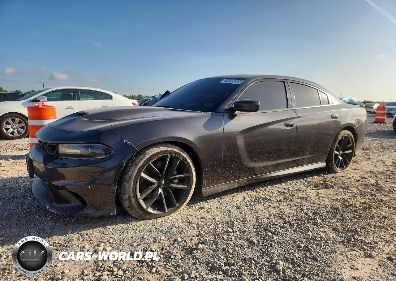 2019 Dodge Charger R-T VIN:2C3CDXCTXKH682131 - 1