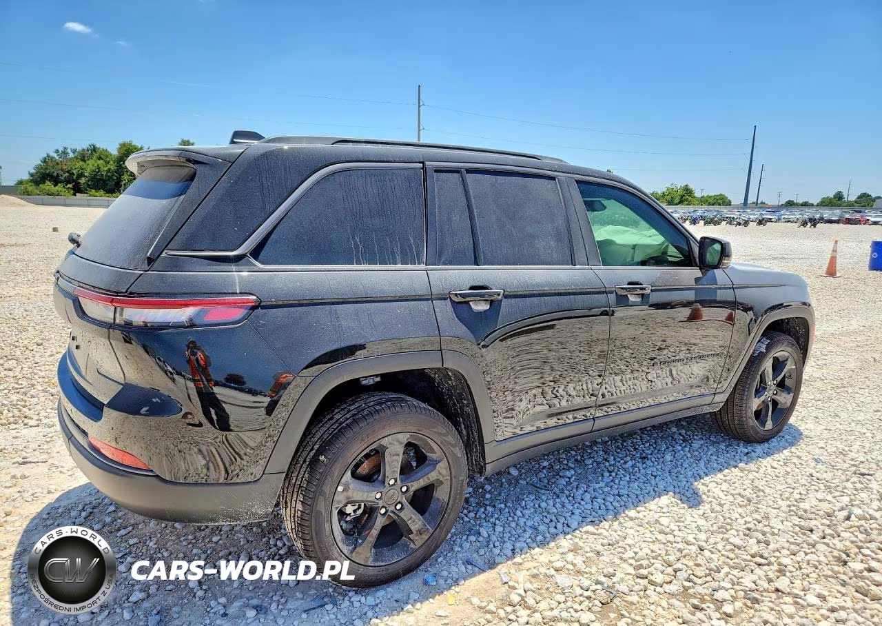 2026 Jeep Grand Cherokee Limited VIN:1C4RJHBR7T8556438 - 3
