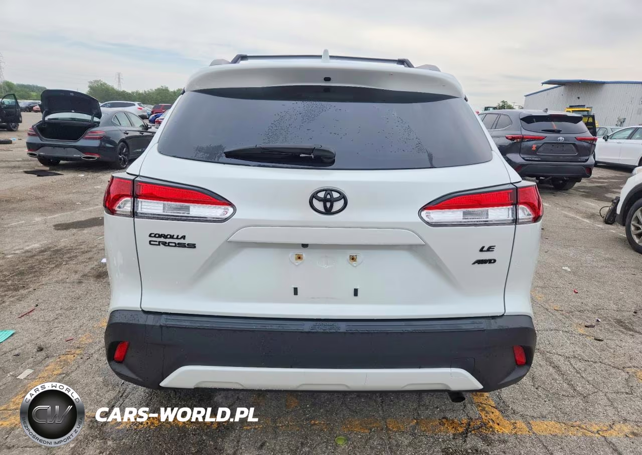 2022 Toyota Corolla Cross Le VIN:7MUBAABG9NV021574 - 6