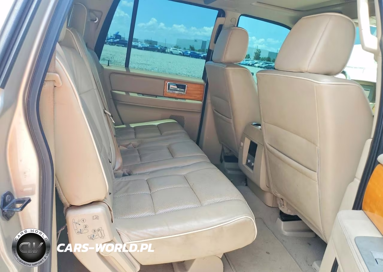 2007 Lincoln Navigator L VIN:5LMFL285X7LJ24176 - 11