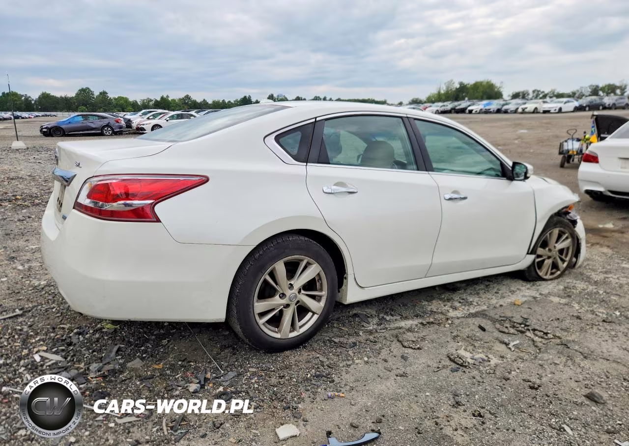 2013 Nissan Altima 2.5 VIN:1N4AL3AP8DC206721 - 3