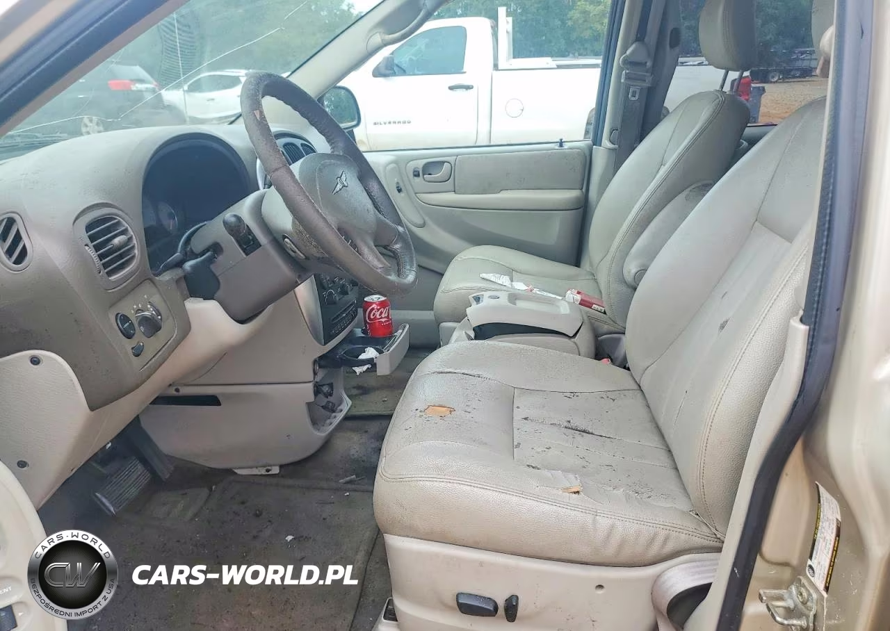 2005 Chrysler Town & Country Touring VIN:2C4GP54L65R243434 - 7