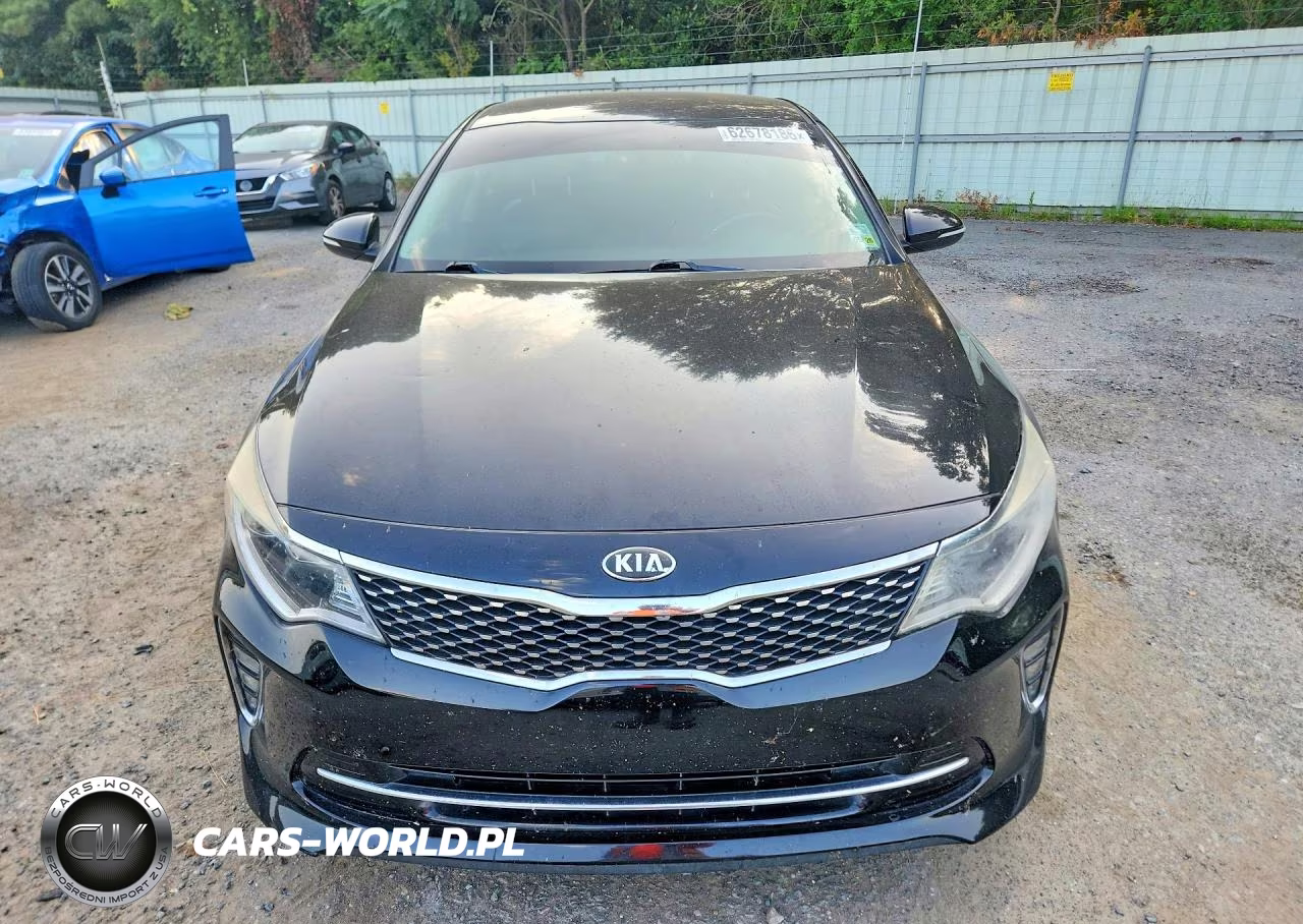 2018 Kia Optima S VIN:5XXGT4L38JG239251 - 5