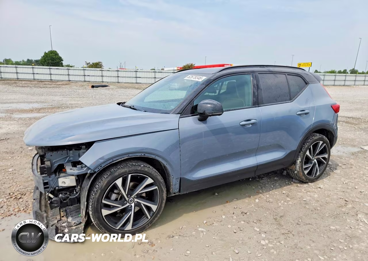 2022 Volvo Xc40 T5 R-Design VIN:YV4162UM5N2790044 - 1