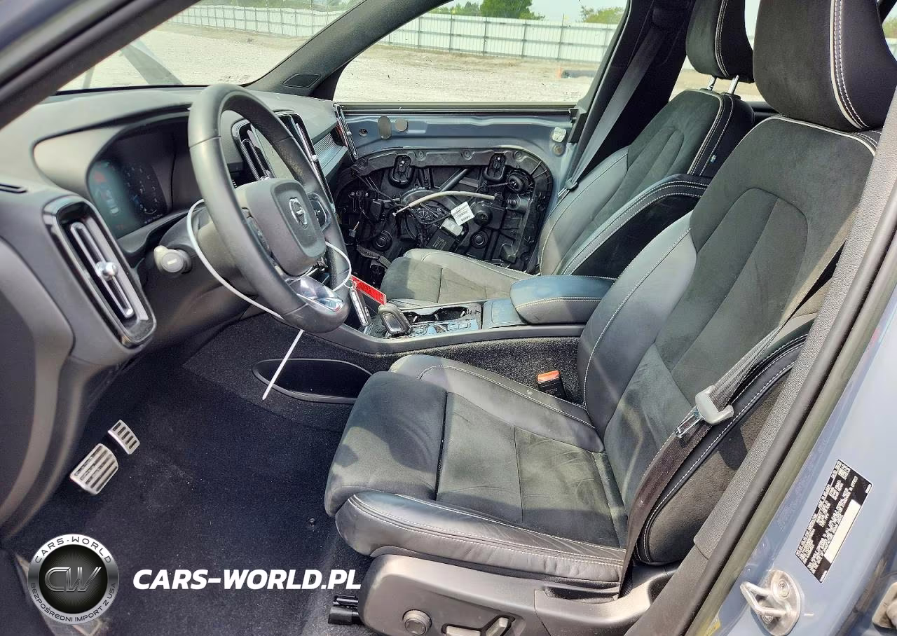 2022 Volvo Xc40 T5 R-Design VIN:YV4162UM5N2790044 - 7