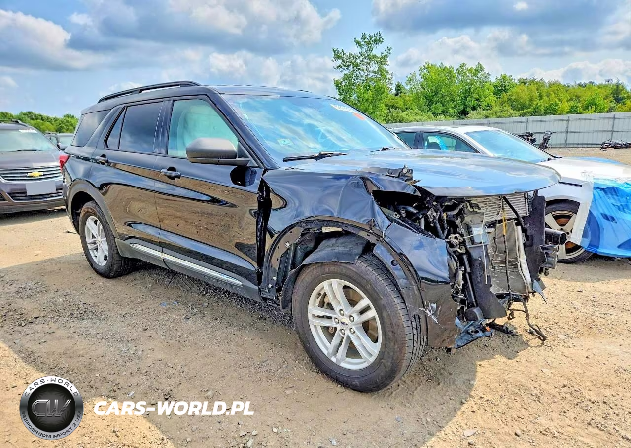 2021 Ford Explorer Xlt VIN:1FMSK8DH2MGB56941 - 4