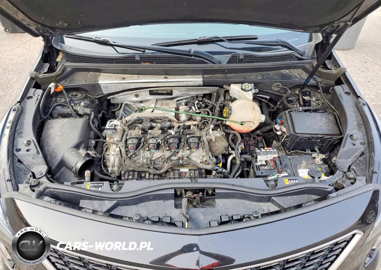 2019 Cadillac Xt4 Luxury VIN:1GYFZBR45KF197579 - 12