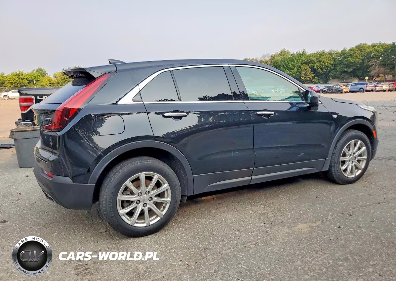 2019 Cadillac Xt4 Luxury VIN:1GYFZBR45KF197579 - 3