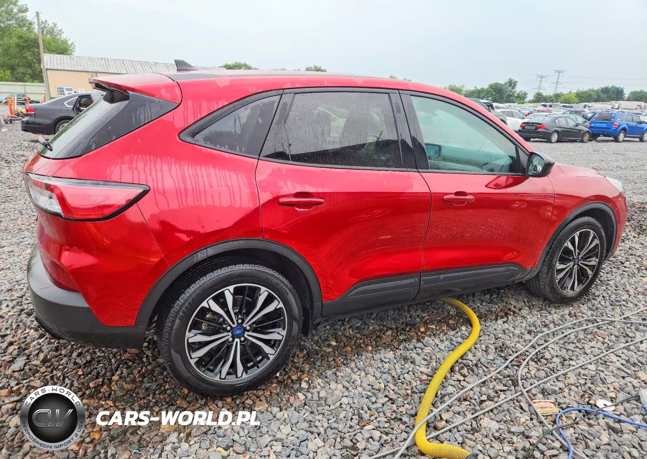 2022 Ford Escape Se VIN:1FMCU0G68NUA11982 - 3