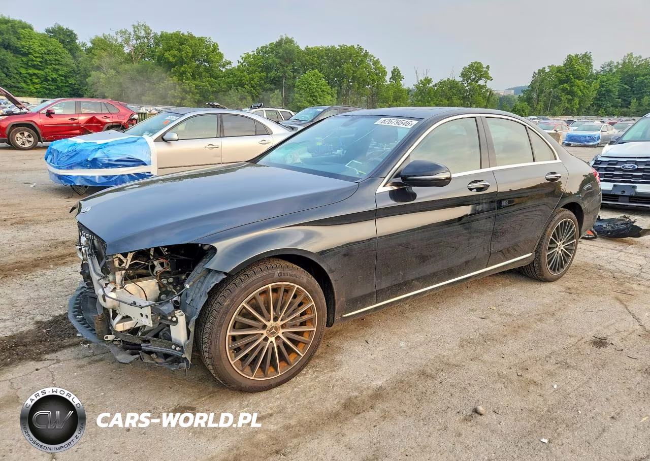 2019 Mercedes-Benz C 300 4Matic – zdjęcie 1 z 13