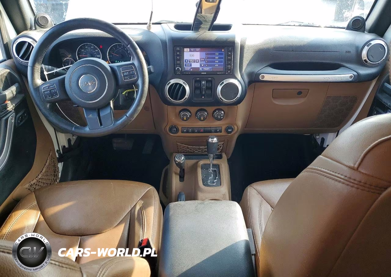 2014 Jeep Wrangler Unlimited Sahara VIN:1C4BJWEG8EL107172 - 8