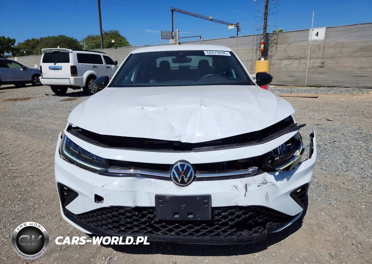 2025 Volkswagen Jetta Sport VIN:3VWBX7BU6SM038150 - 5