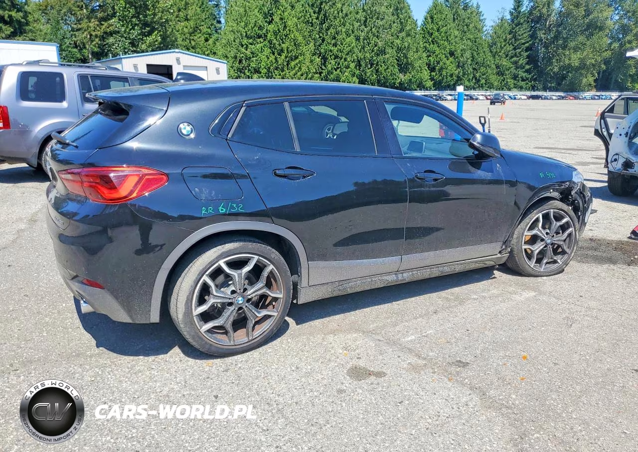2018 BMW X2 xDrive28I VIN:WBXYJ5C34JEF77286 - 3