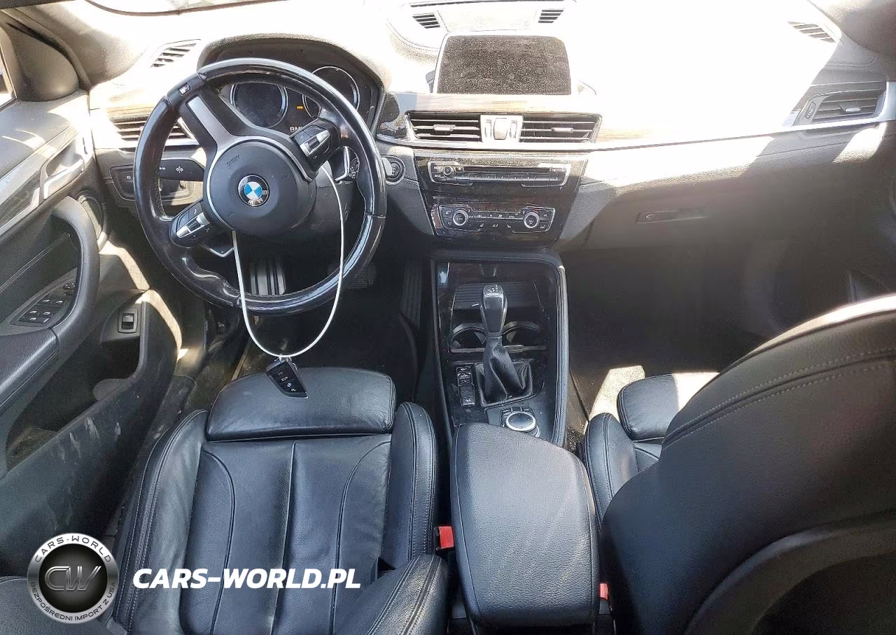 2018 BMW X2 xDrive28I VIN:WBXYJ5C34JEF77286 - 8